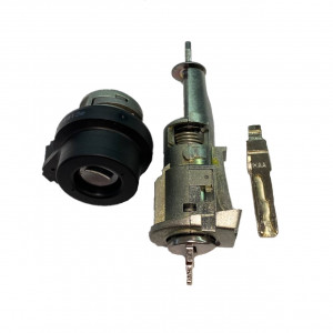 Личинка двери+личинка зажигания Skoda Octavia 2004-2010 Hu66